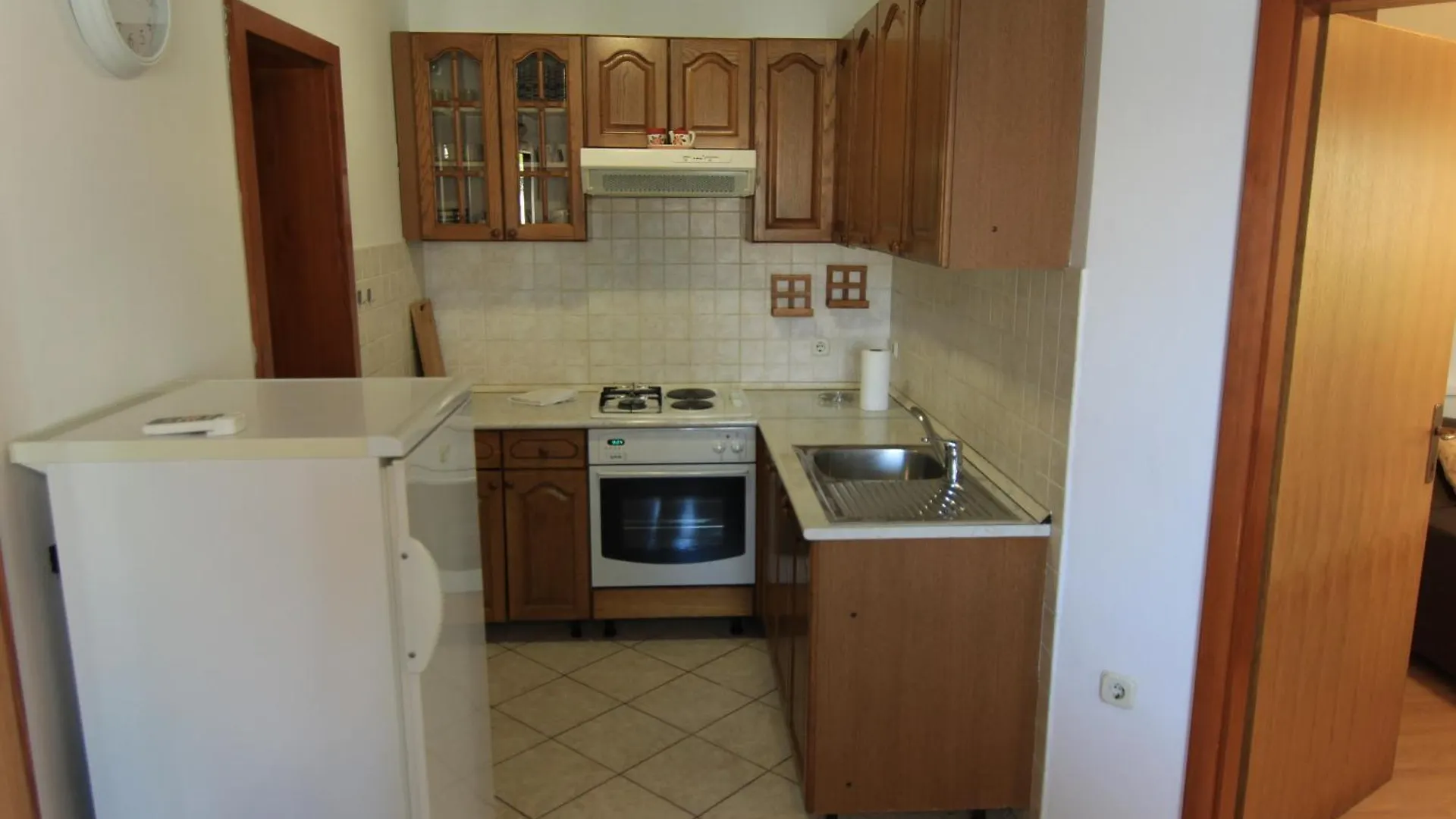 Apartments Daidzic By El-Pi Tours Njivice 0*,  Chorvatsko