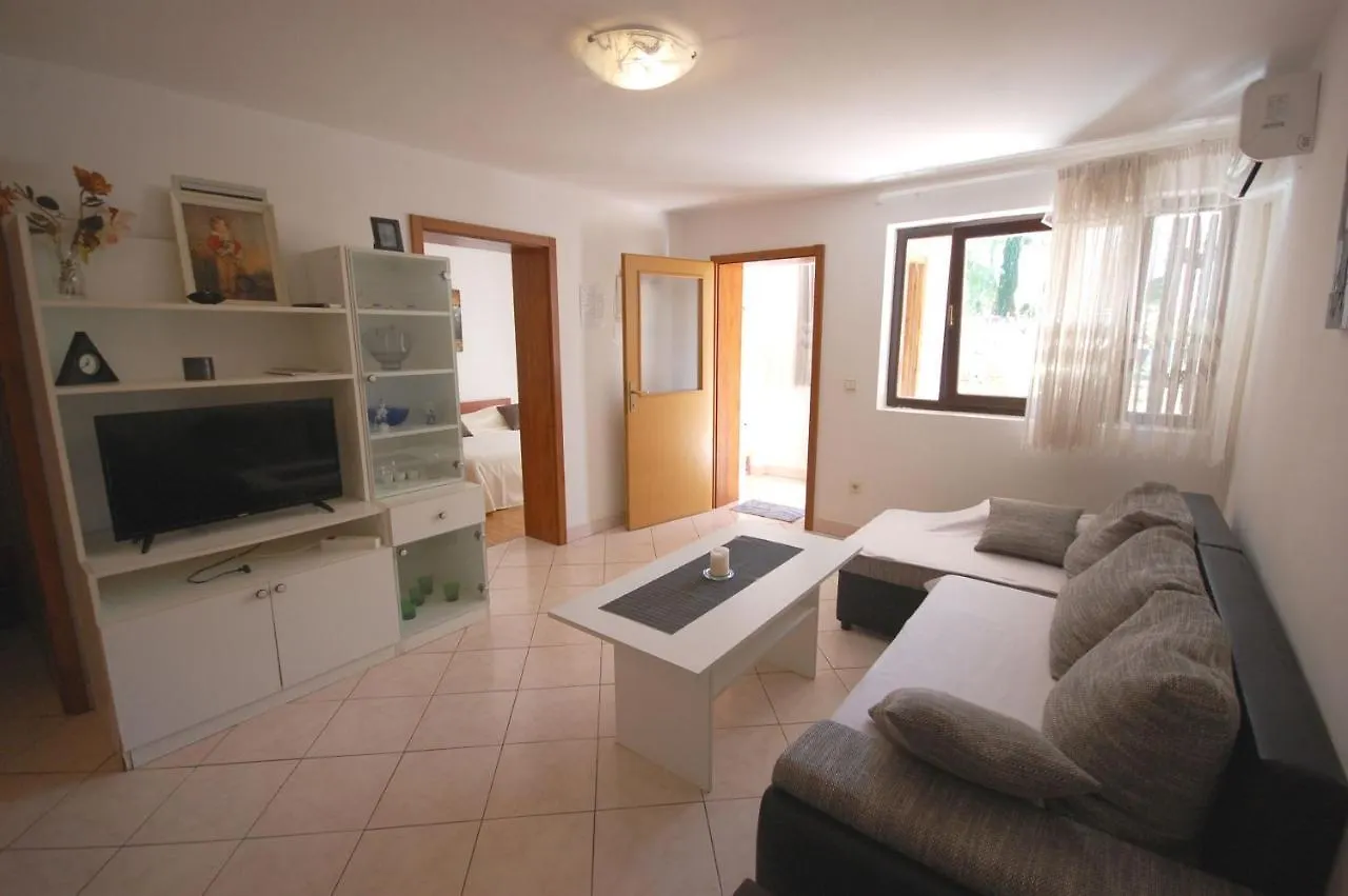 Apartments Daidzic By El-Pi Tours Njivice