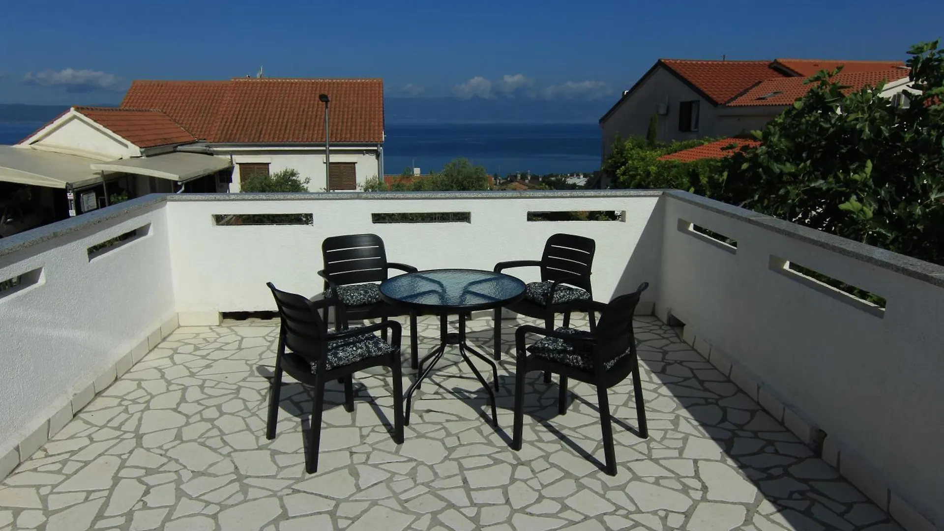 Apartments Daidzic By El-Pi Tours Njivice
