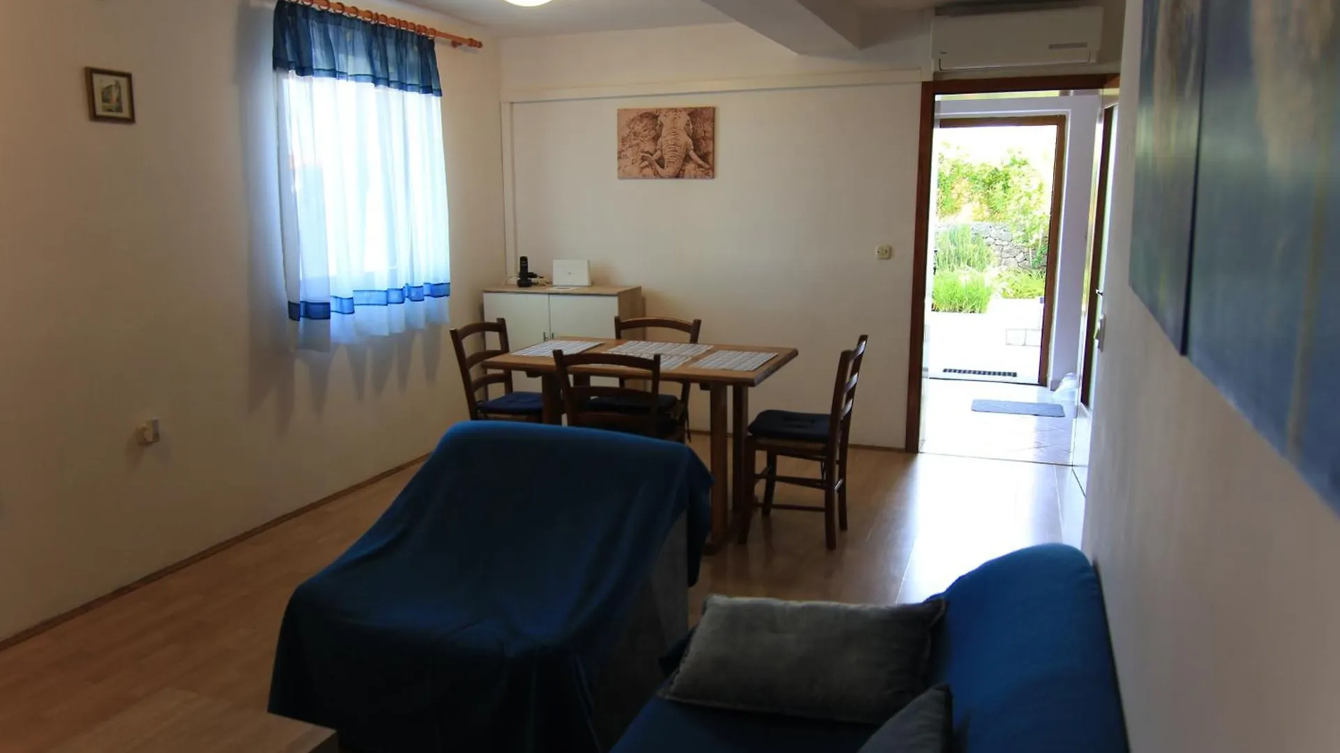 Apartments Daidzic By El-Pi Tours Njivice Croatia